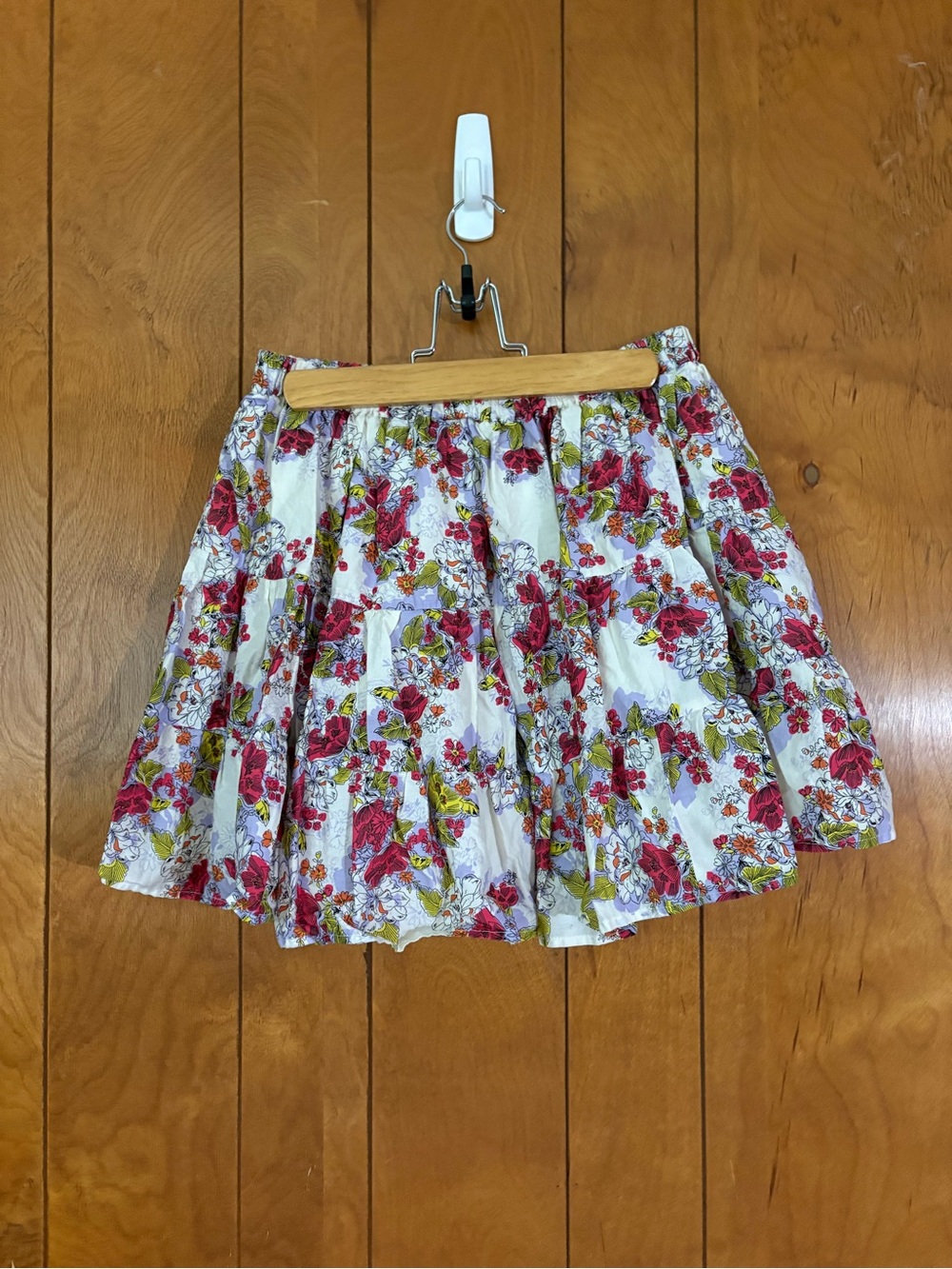 Mossimo Supply Co. White Floral Tiered Skater Skirt with Red & Green Print